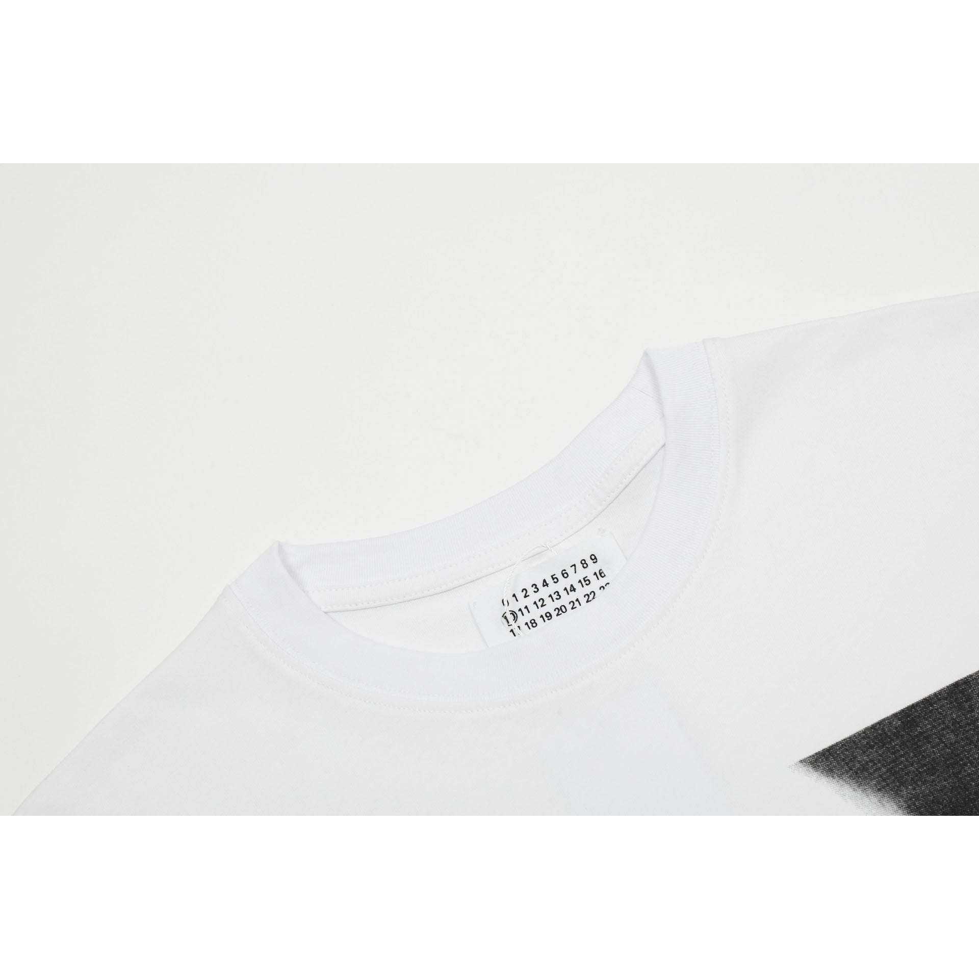 Maison Margiela T-shirt Crew Neck Loose Short Sleeve T-shirt