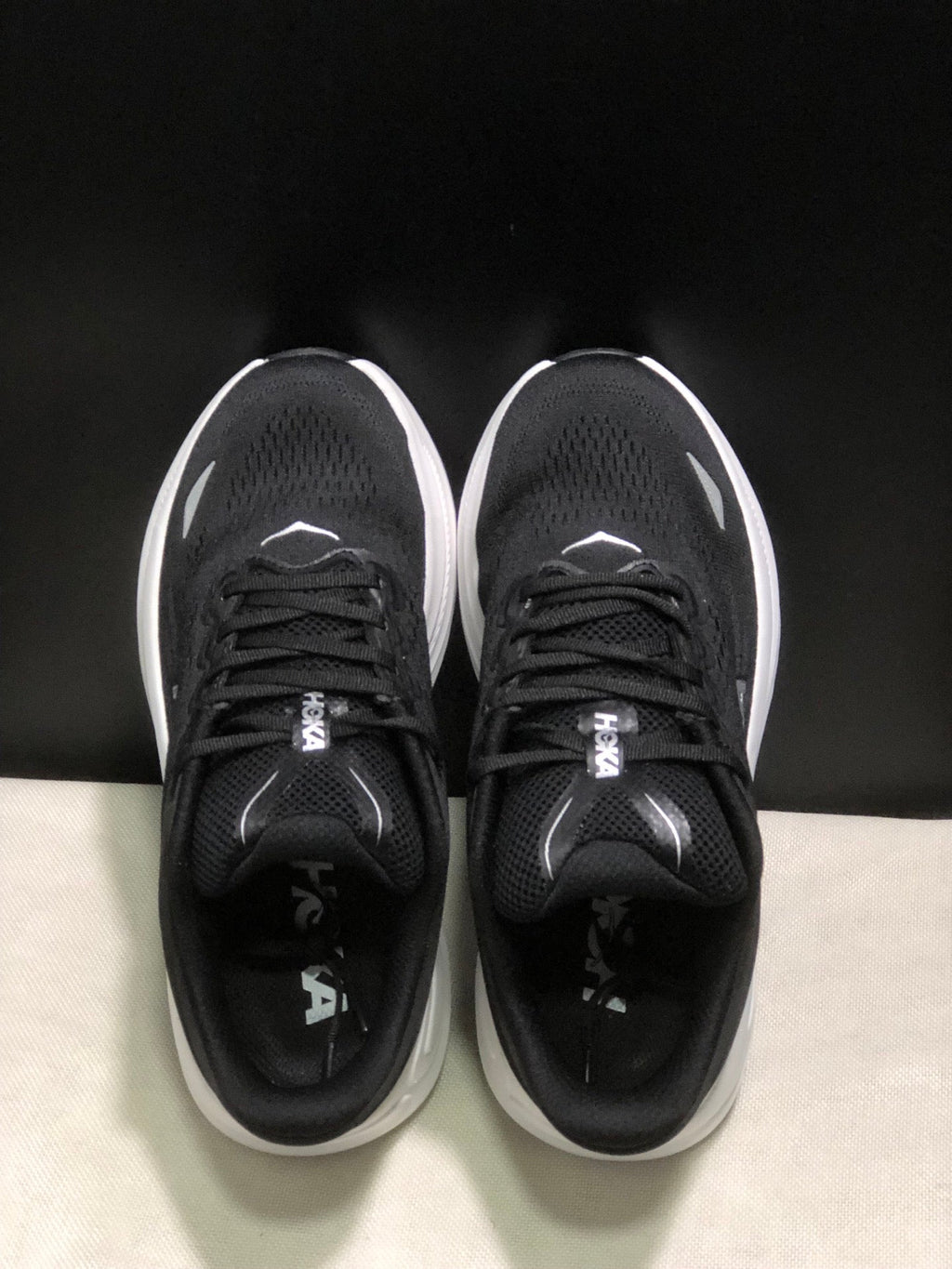 HOKA ONE ONE Bondi 9