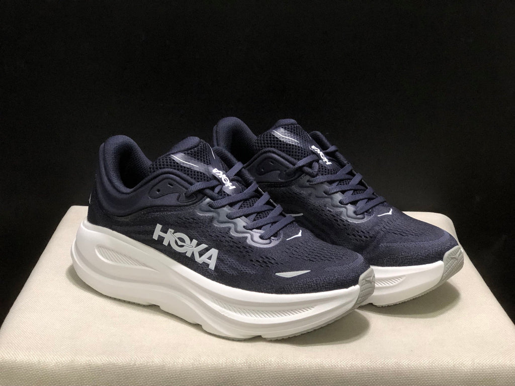 HOKA ONE ONE Bondi 9