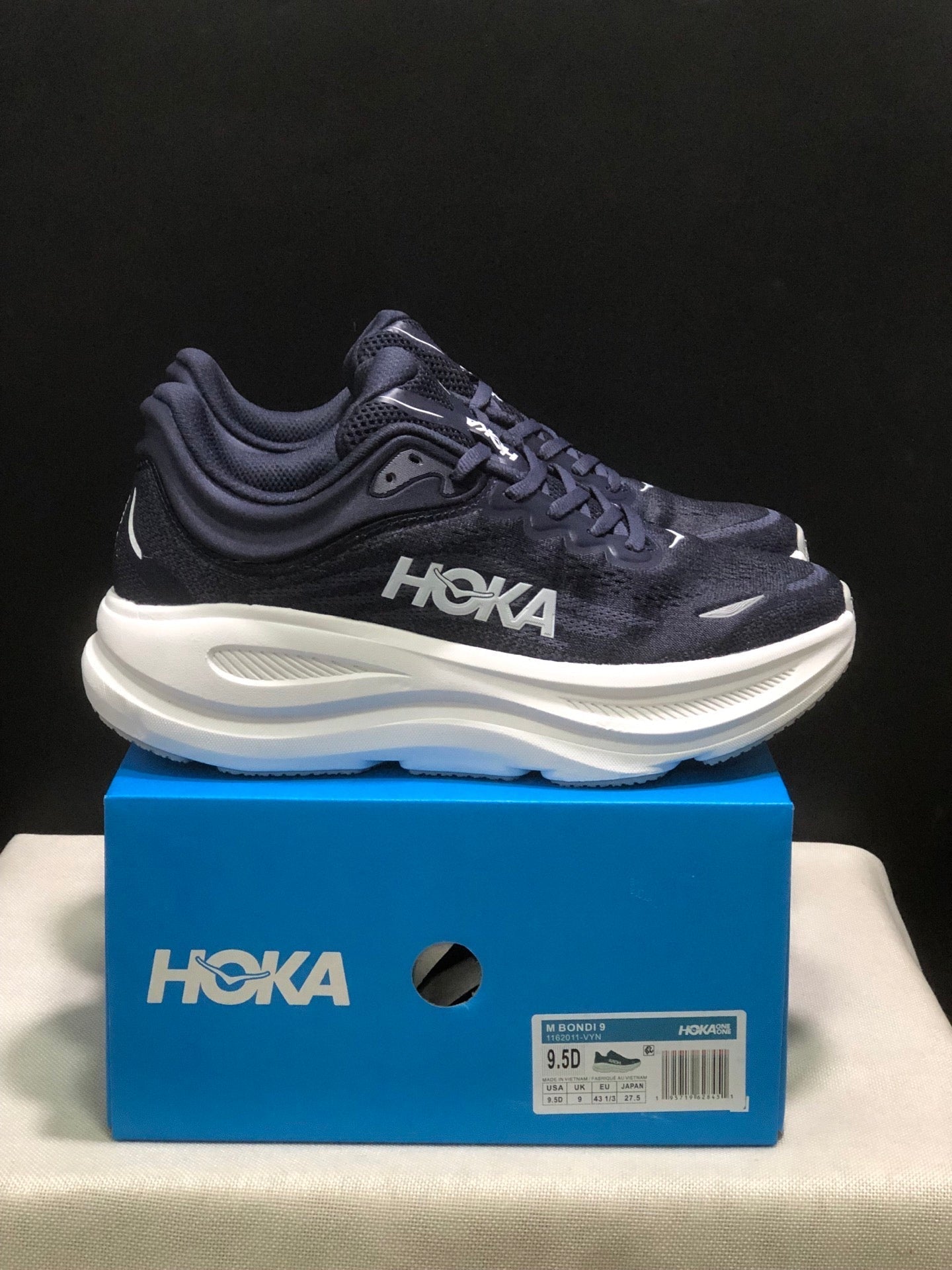 HOKA ONE ONE Bondi 9