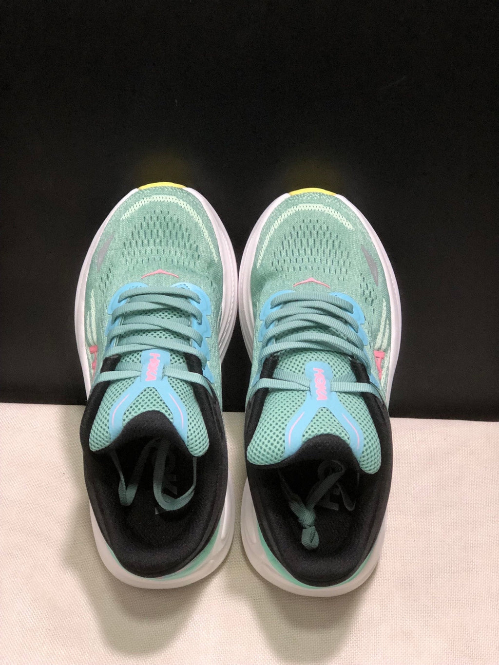 HOKA ONE ONE Bondi 9