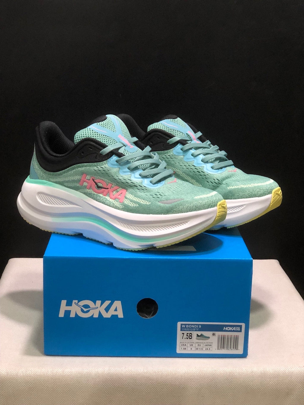 HOKA ONE ONE Bondi 9