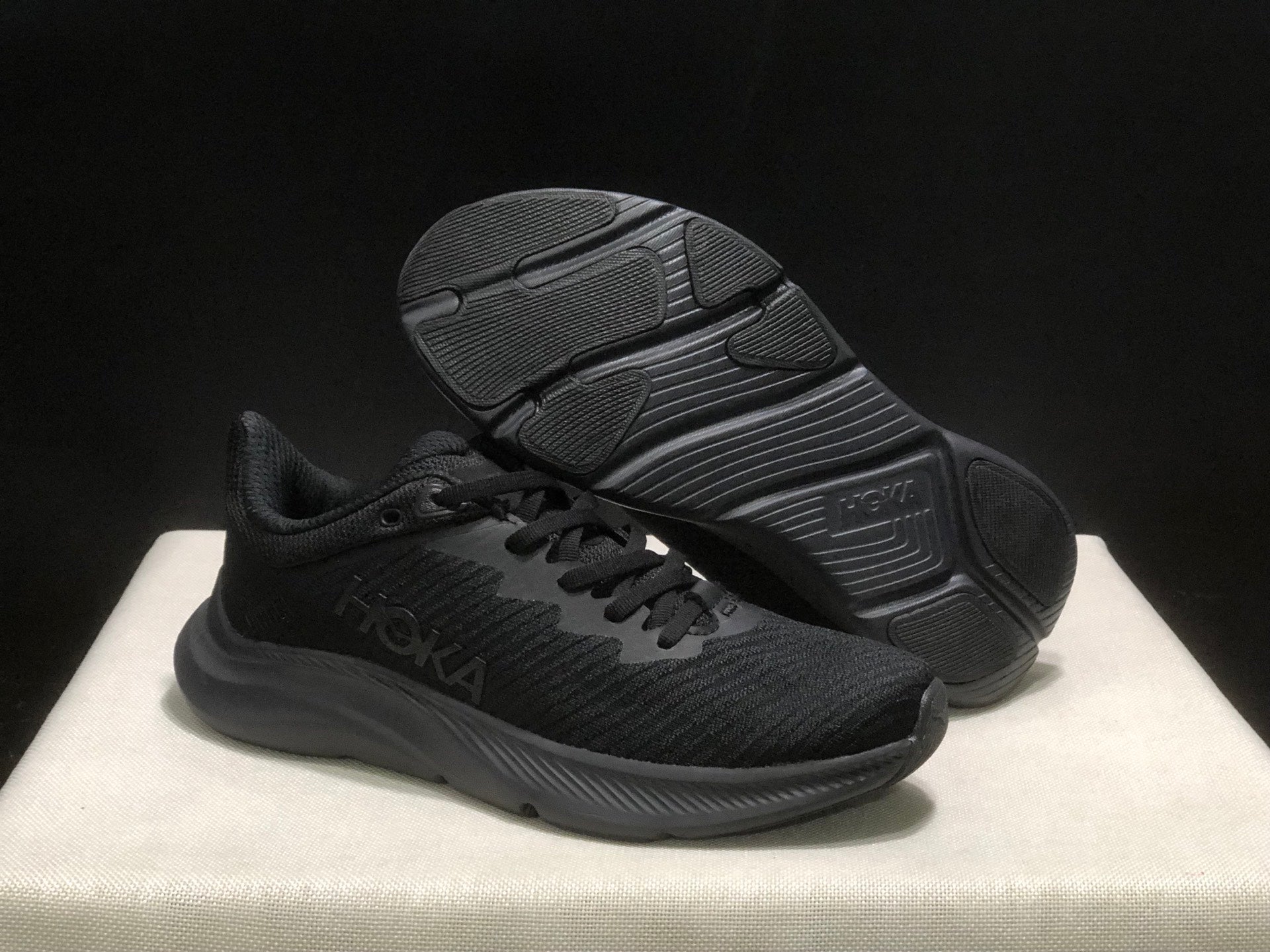 HOKA ONE ONE Solimar