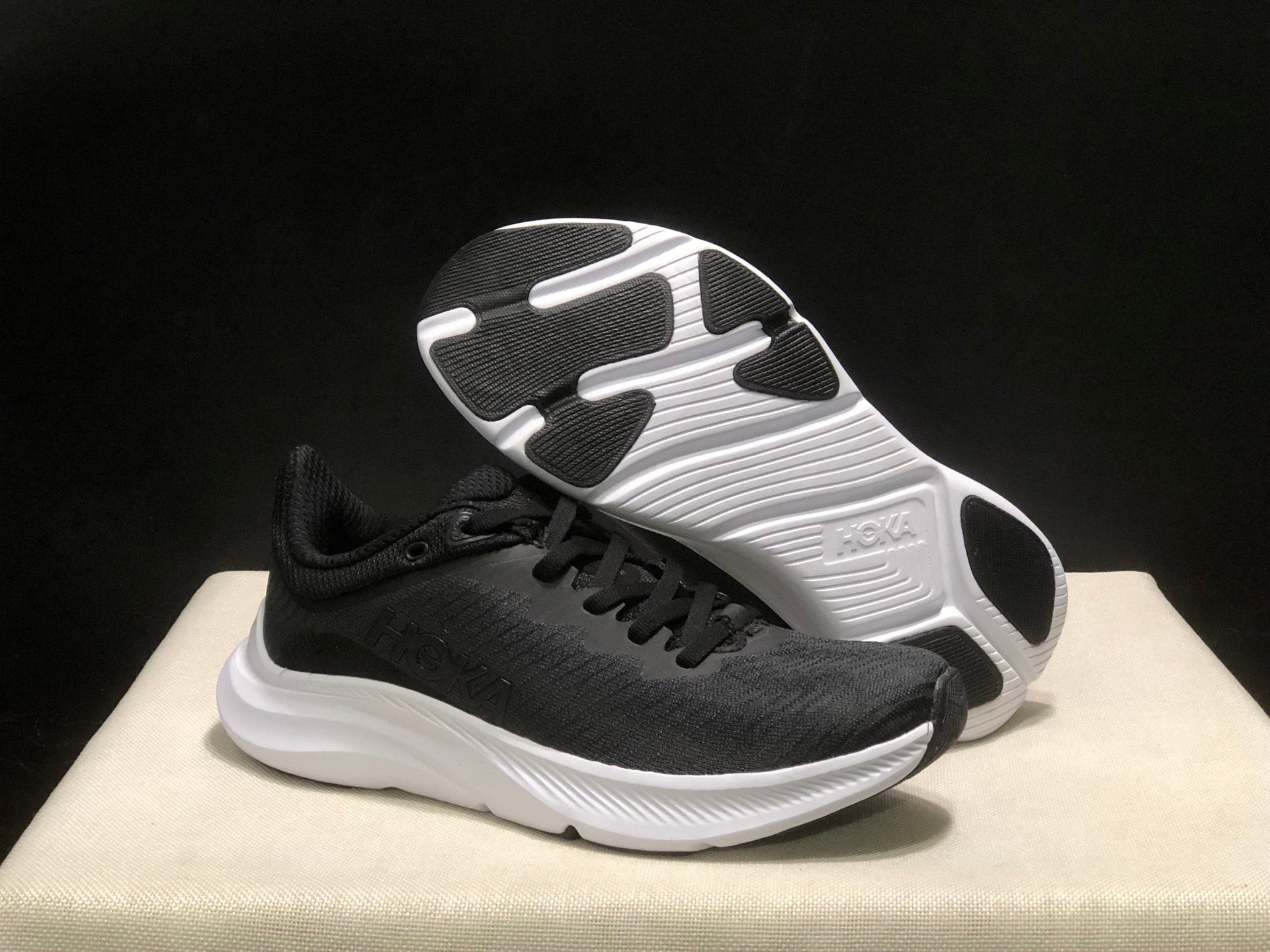 HOKA ONE ONE Solimar
