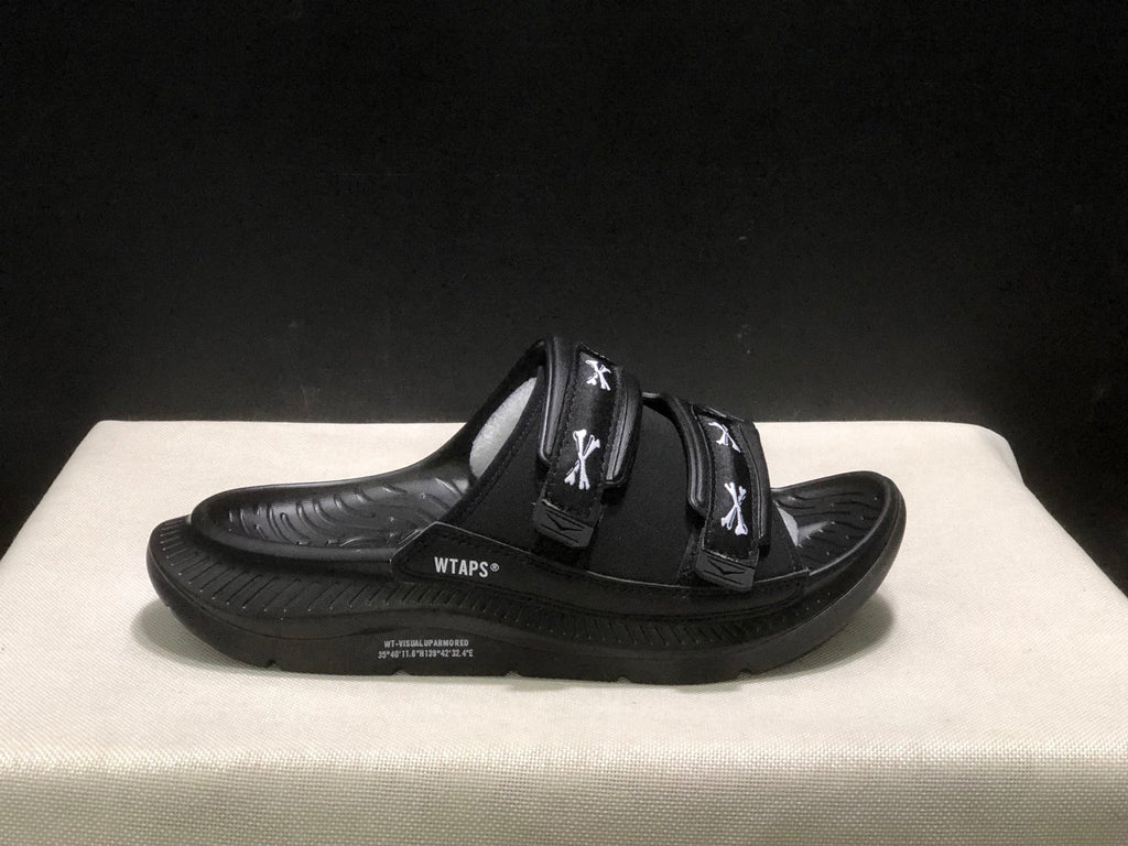 WTAPS x  HOKA ONE ONE ORA Luxe