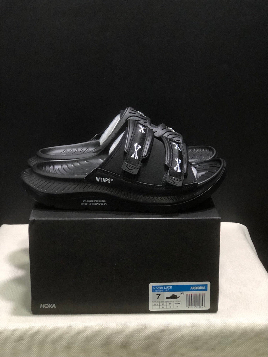 WTAPS x  HOKA ONE ONE ORA Luxe