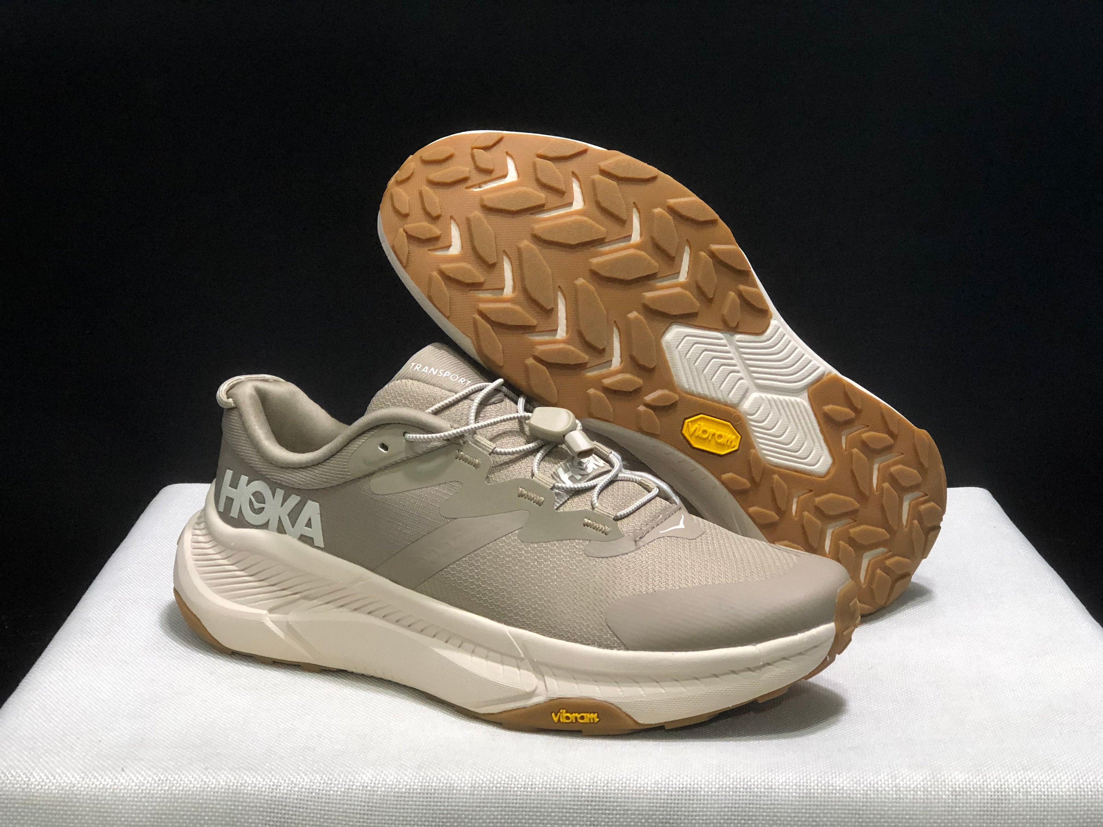 HOKA ONE ONE SKYFLOW