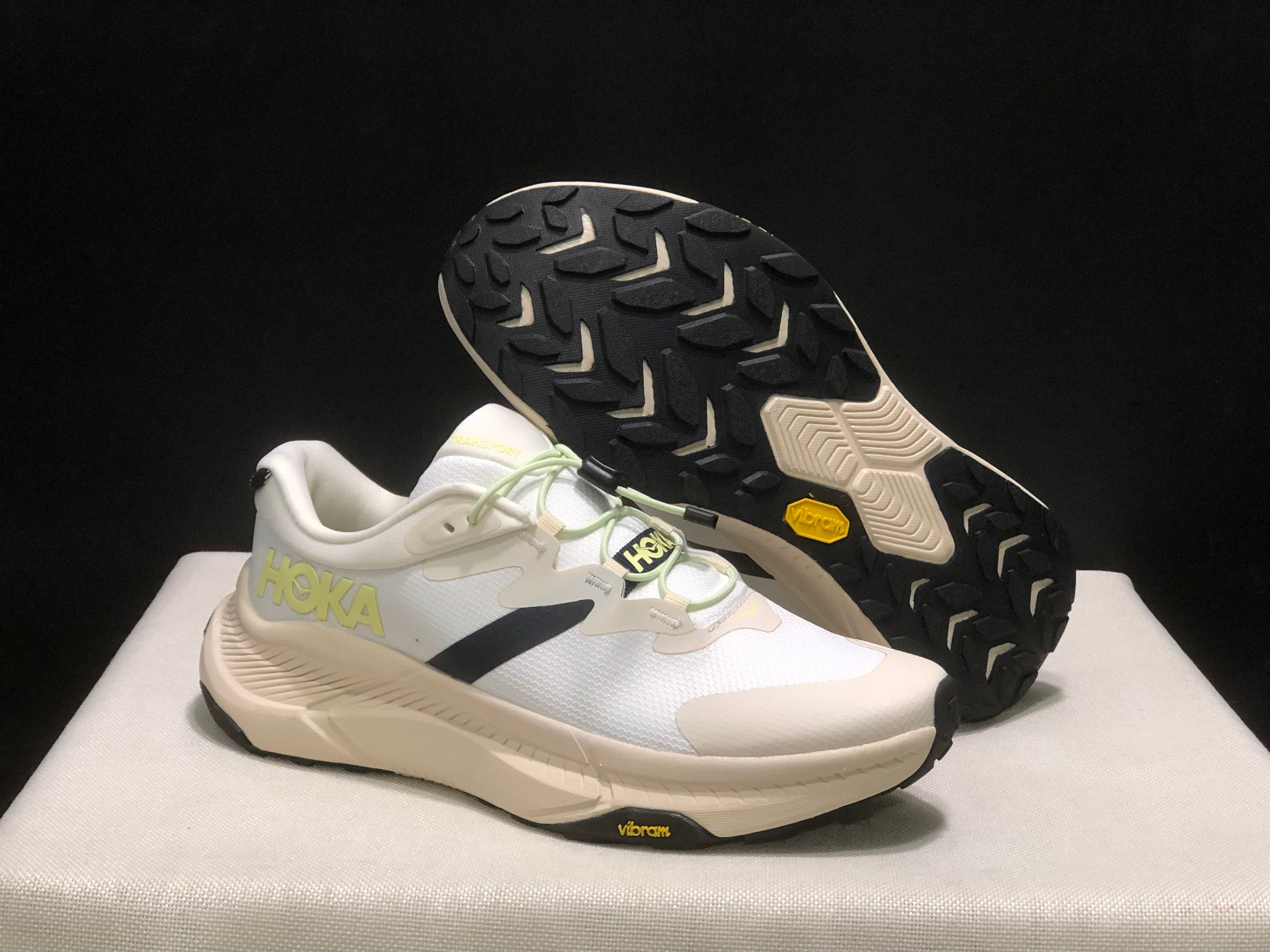 HOKA ONE ONE SKYFLOW