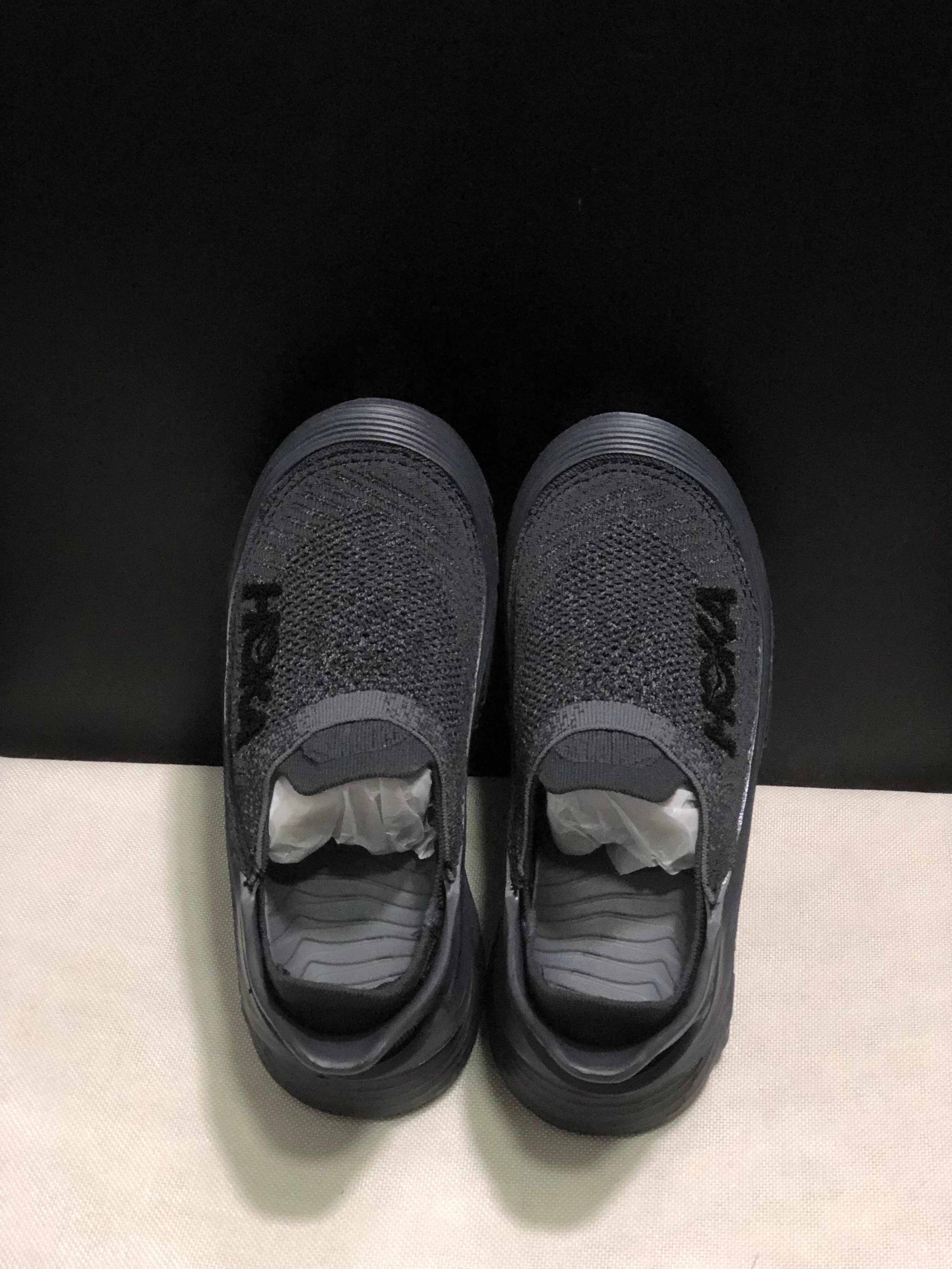 HOKA ONE ONE Restore TC