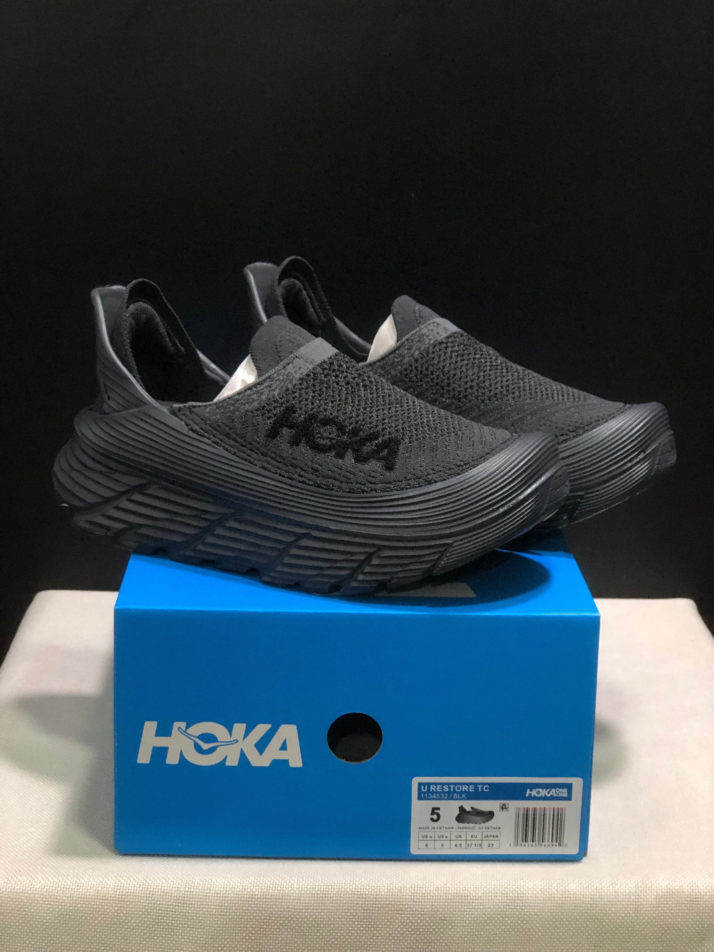HOKA ONE ONE Restore TC