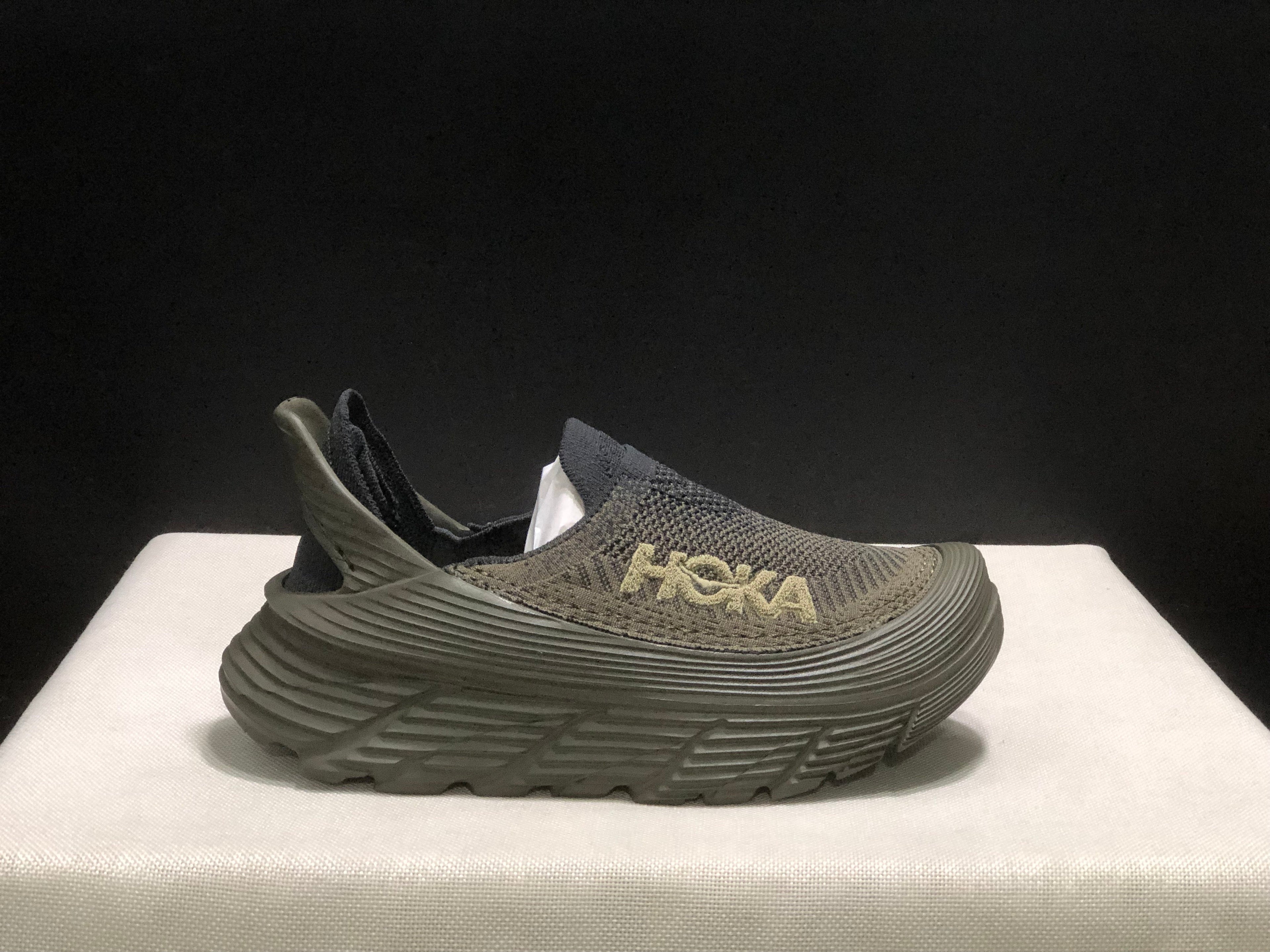 HOKA ONE ONE Restore TC