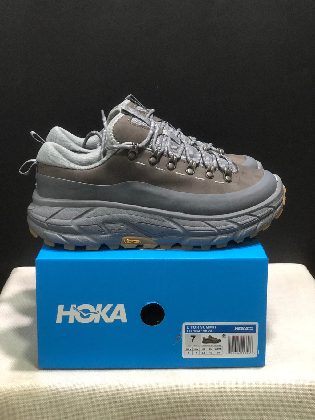 HOKA ONE ONE Tor Summit