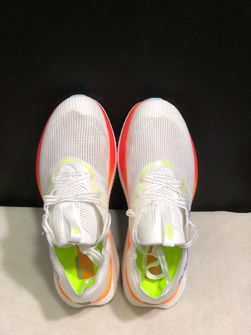 HOKA ONE ONE CIELO X1