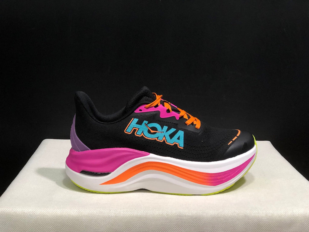 HOKA ONE ONE S KYWARD X