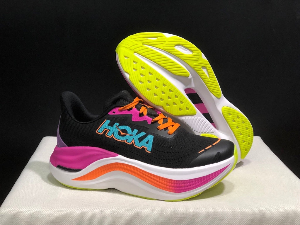 HOKA ONE ONE S KYWARD X