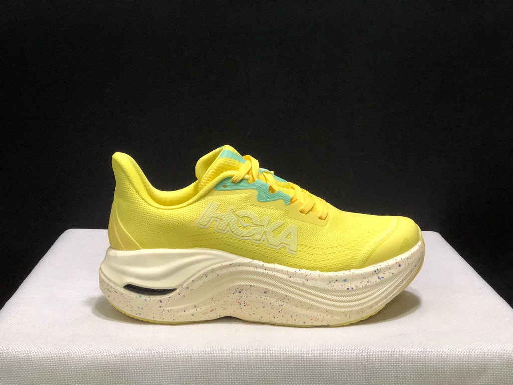 HOKA ONE ONE S KYWARD X