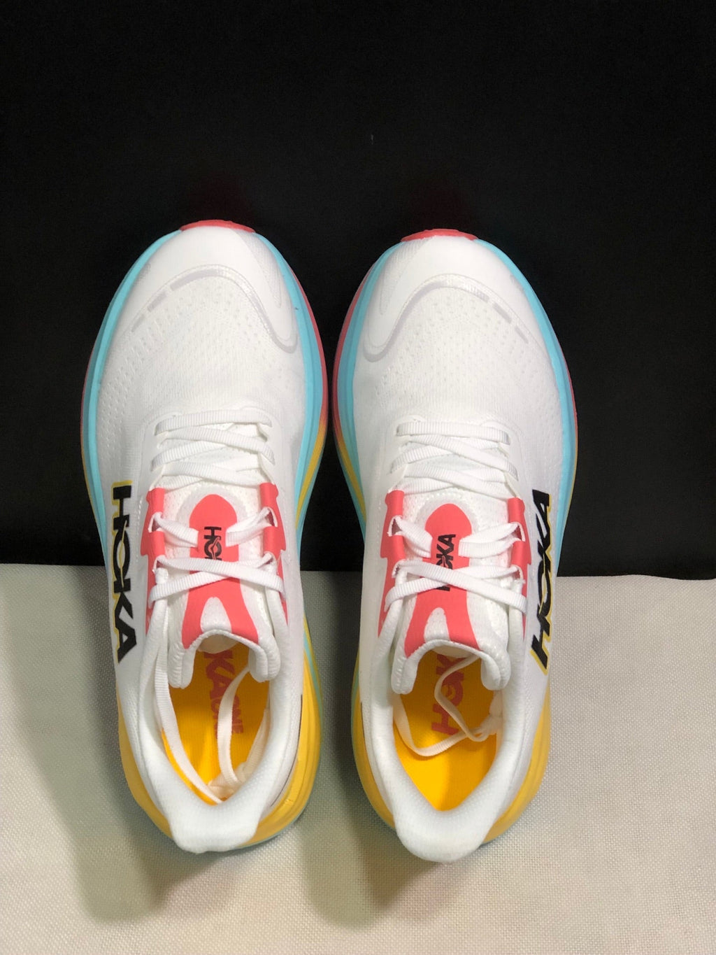 HOKA ONE ONE S KYWARD X