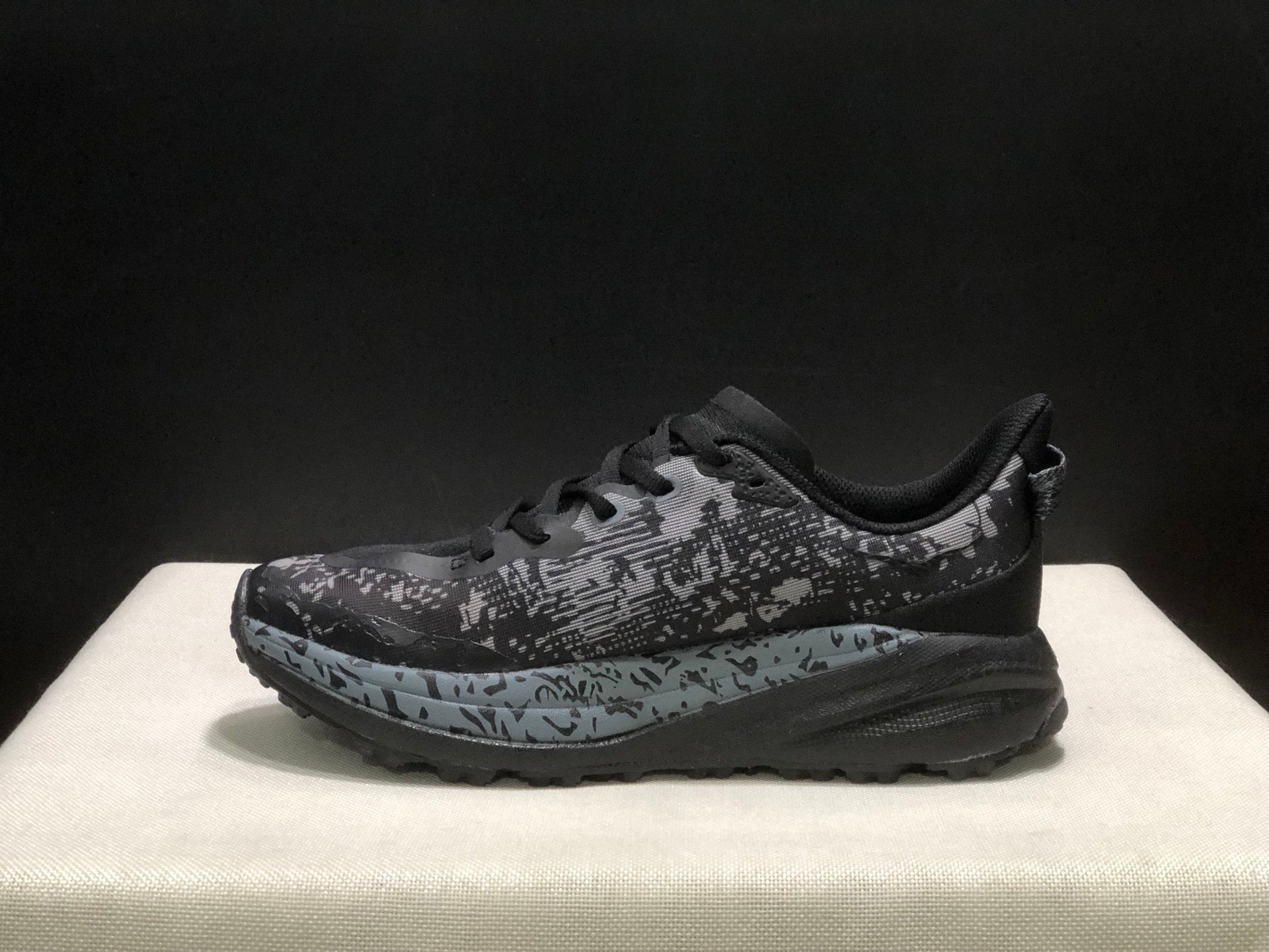 HOKA ONE ONE SPEED GOAT 6