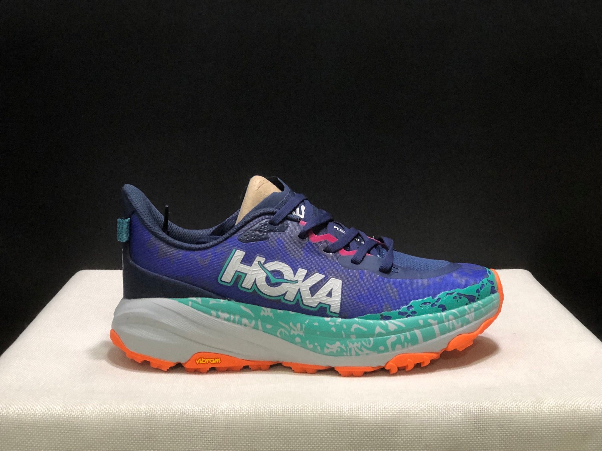 HOKA ONE ONE SPEED GOAT 6