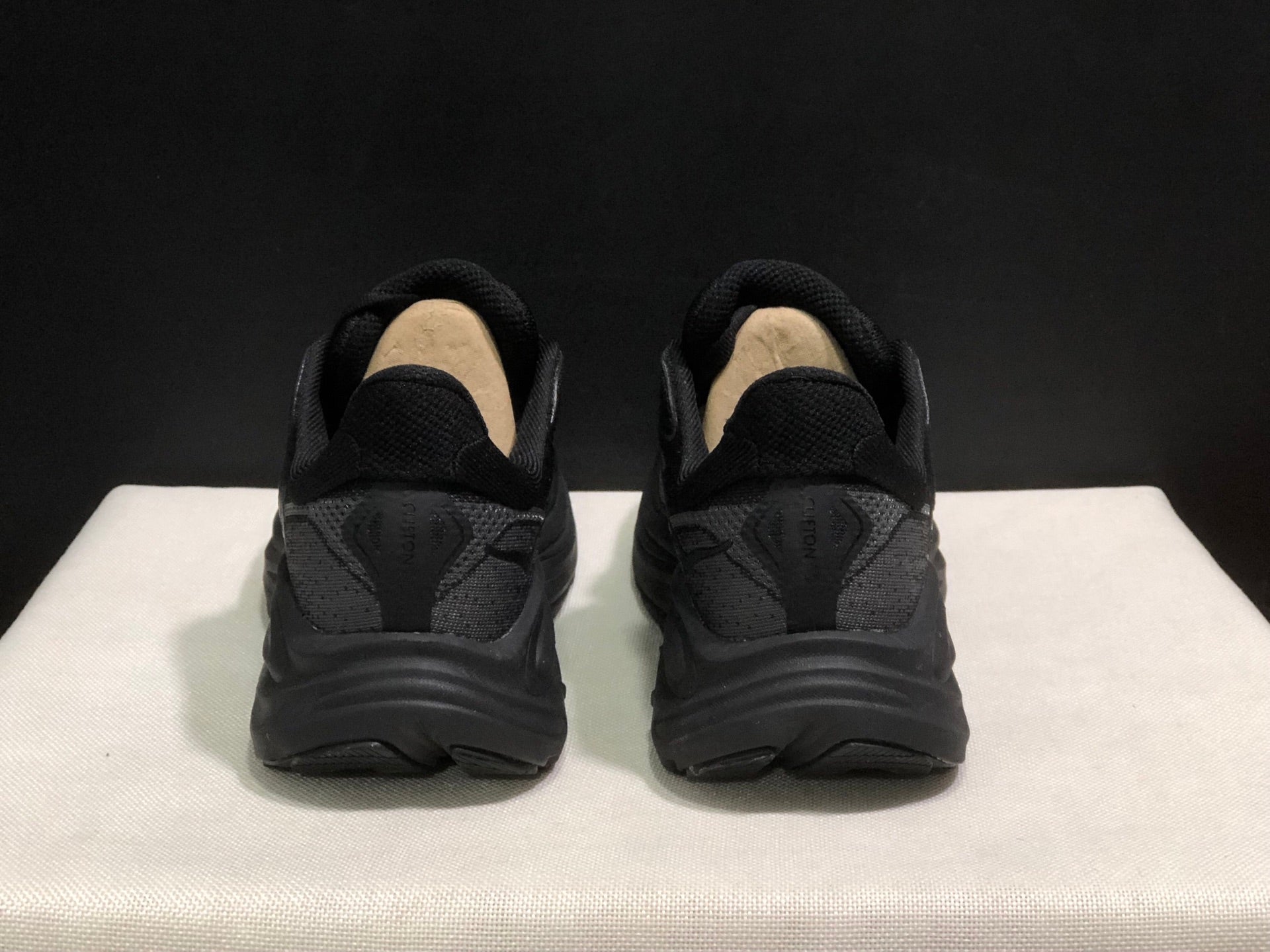 HOKA ONE ONE Clifton 10