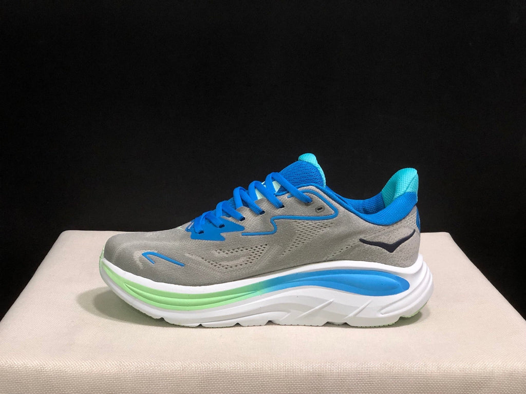 HOKA ONE ONE Clifton 10