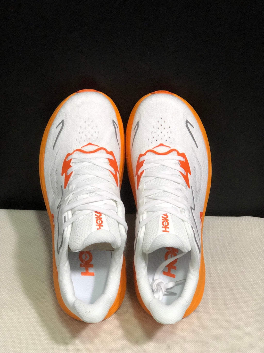 HOKA ONE ONE Clifton 10