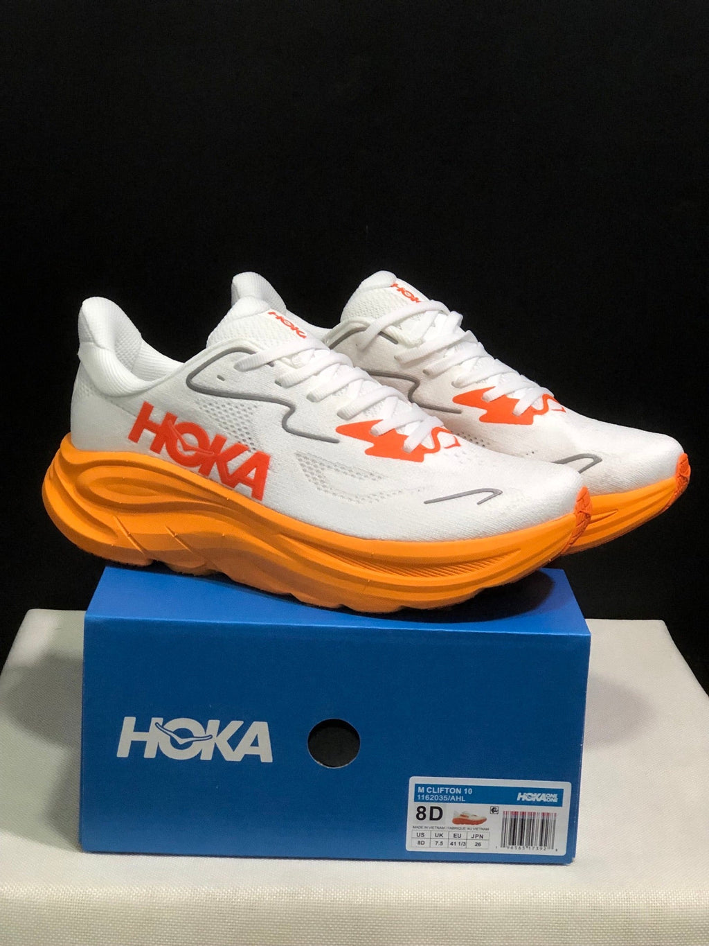 HOKA ONE ONE Clifton 10