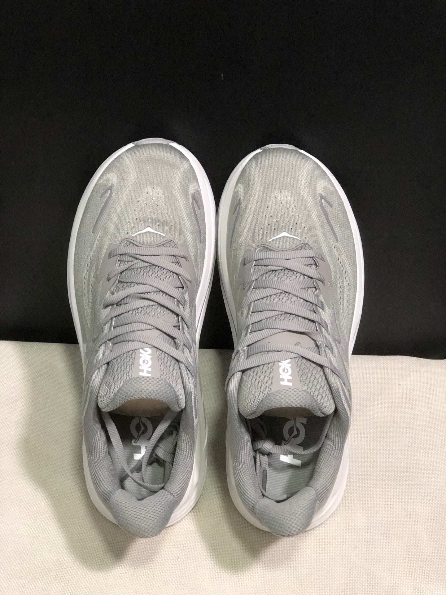 HOKA ONE ONE Clifton 10