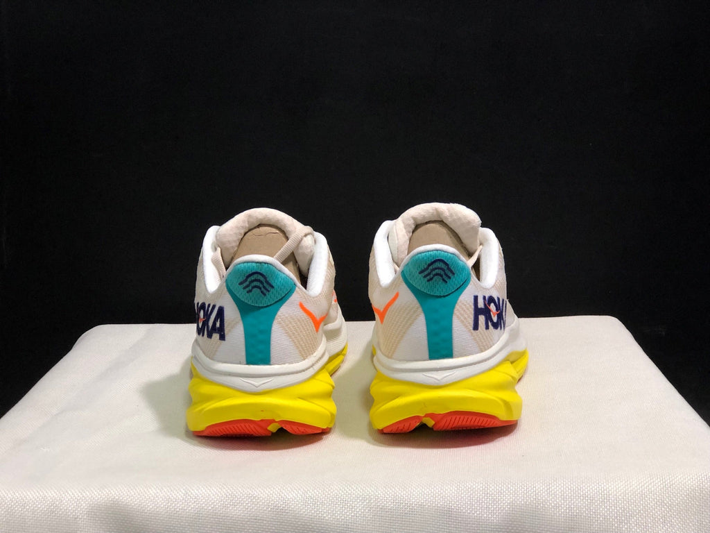 HOKA ONE ONE Clifton 9
