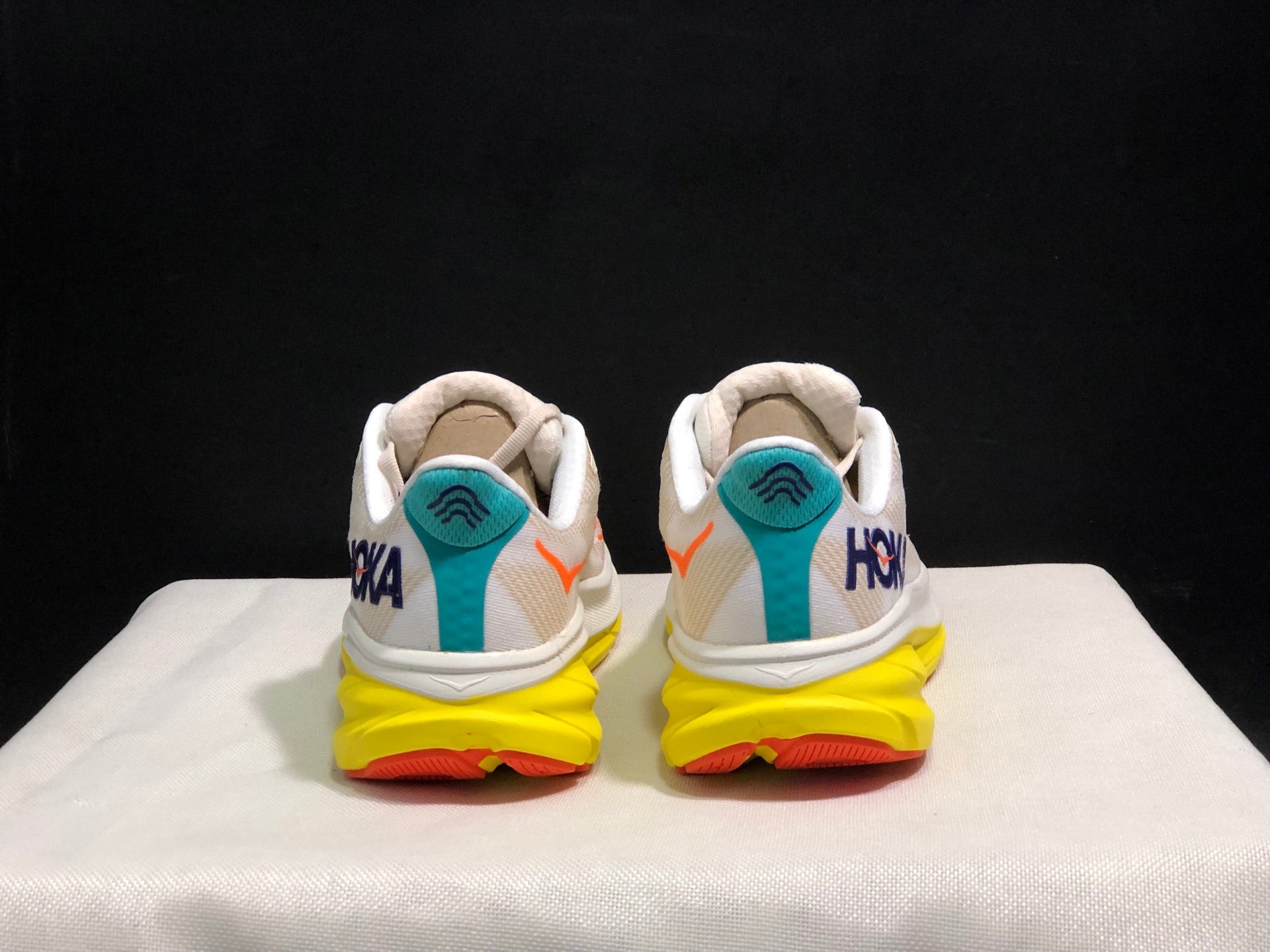 HOKA ONE ONE Clifton 9