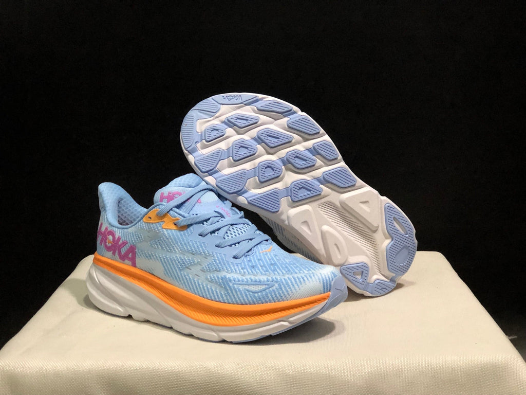 HOKA ONE ONE Clifton 9