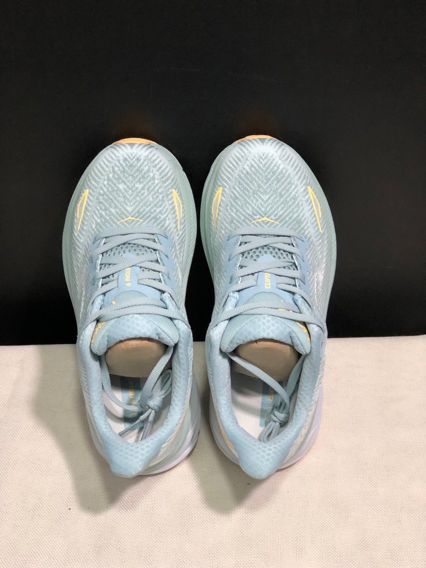HOKA ONE ONE Clifton 9
