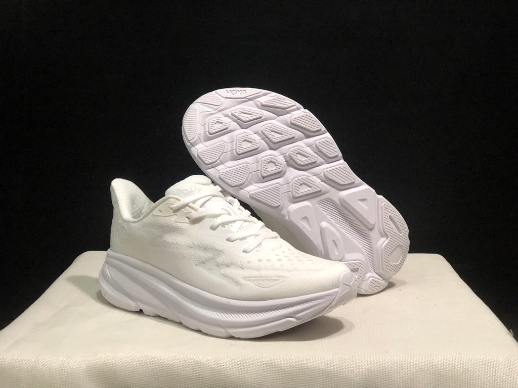 HOKA ONE ONE Clifton 9