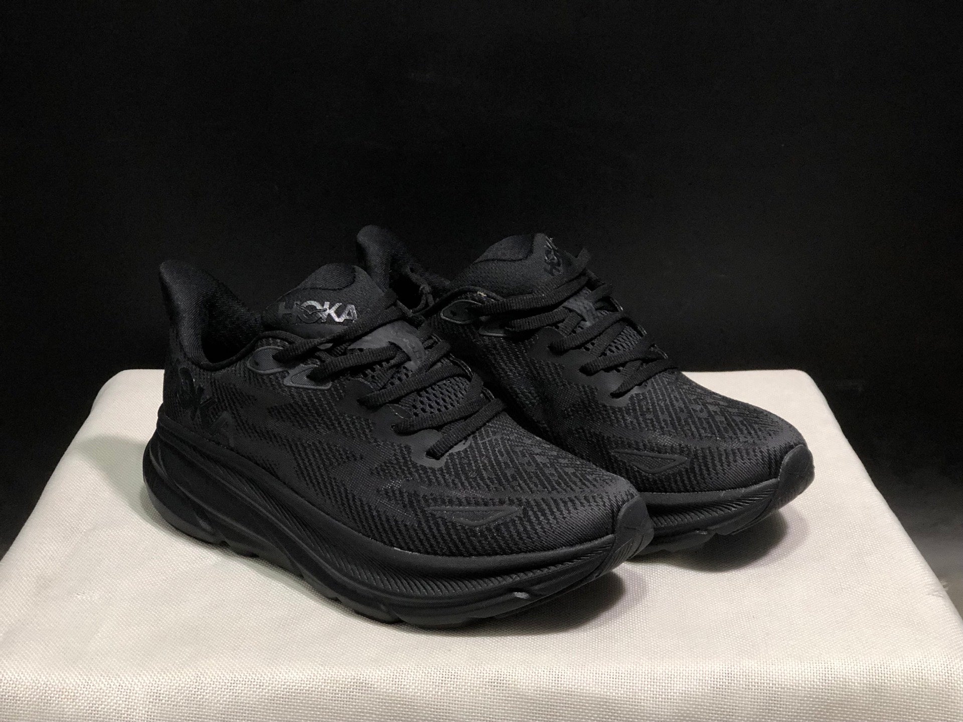 HOKA ONE ONE Clifton 9