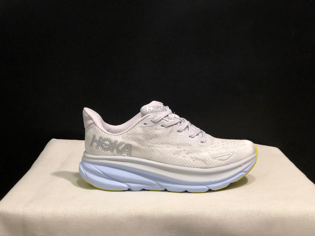 HOKA ONE ONE Clifton 9