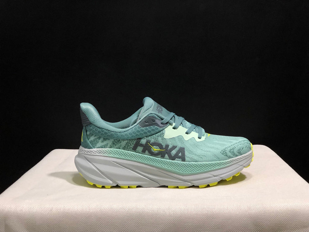 HOKA ONE ONE Challenger 7