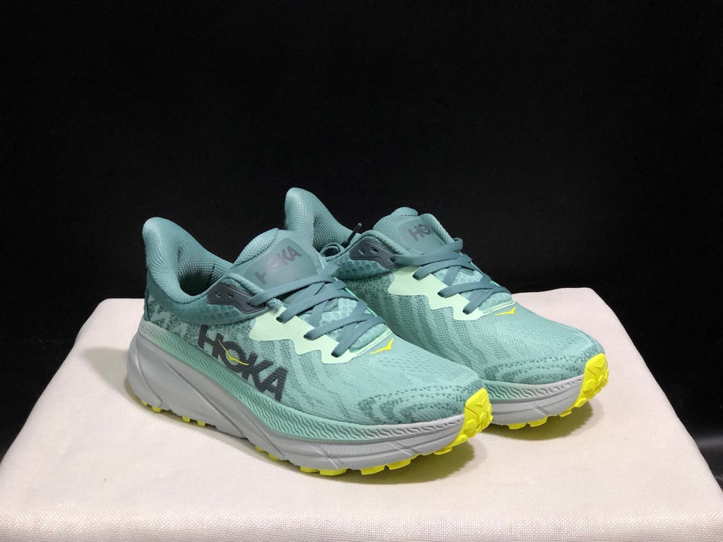 HOKA ONE ONE Challenger 7