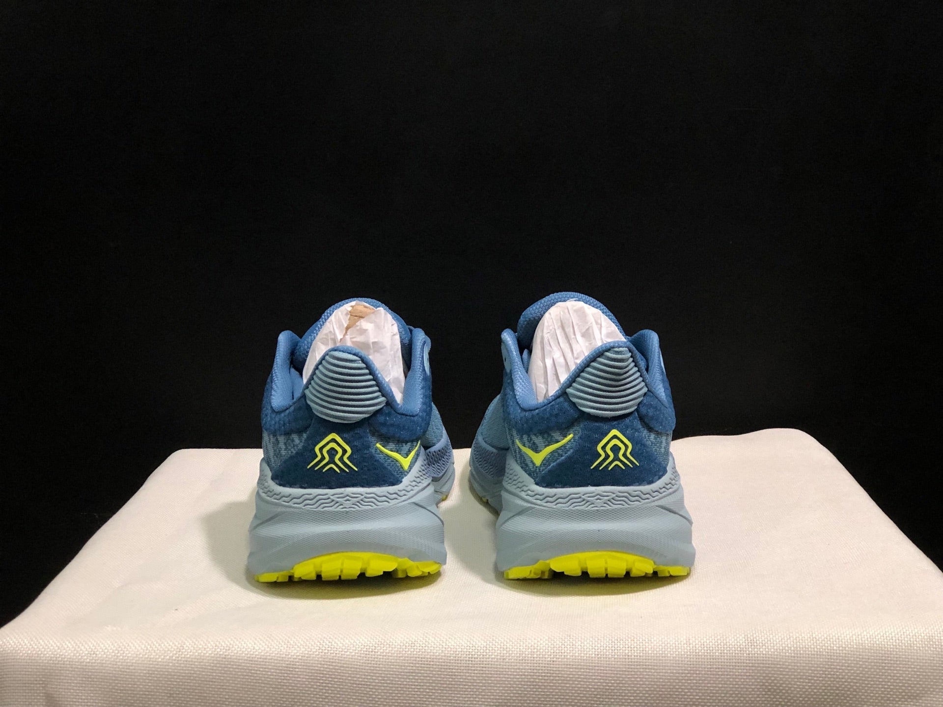 HOKA ONE ONE Challenger 7