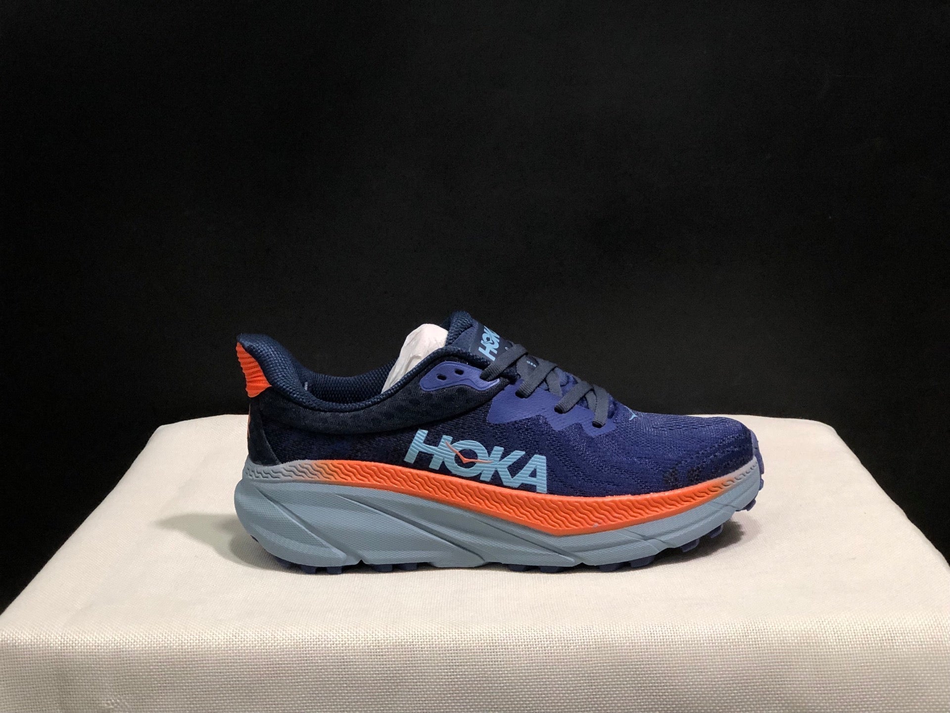 HOKA ONE ONE Challenger 7