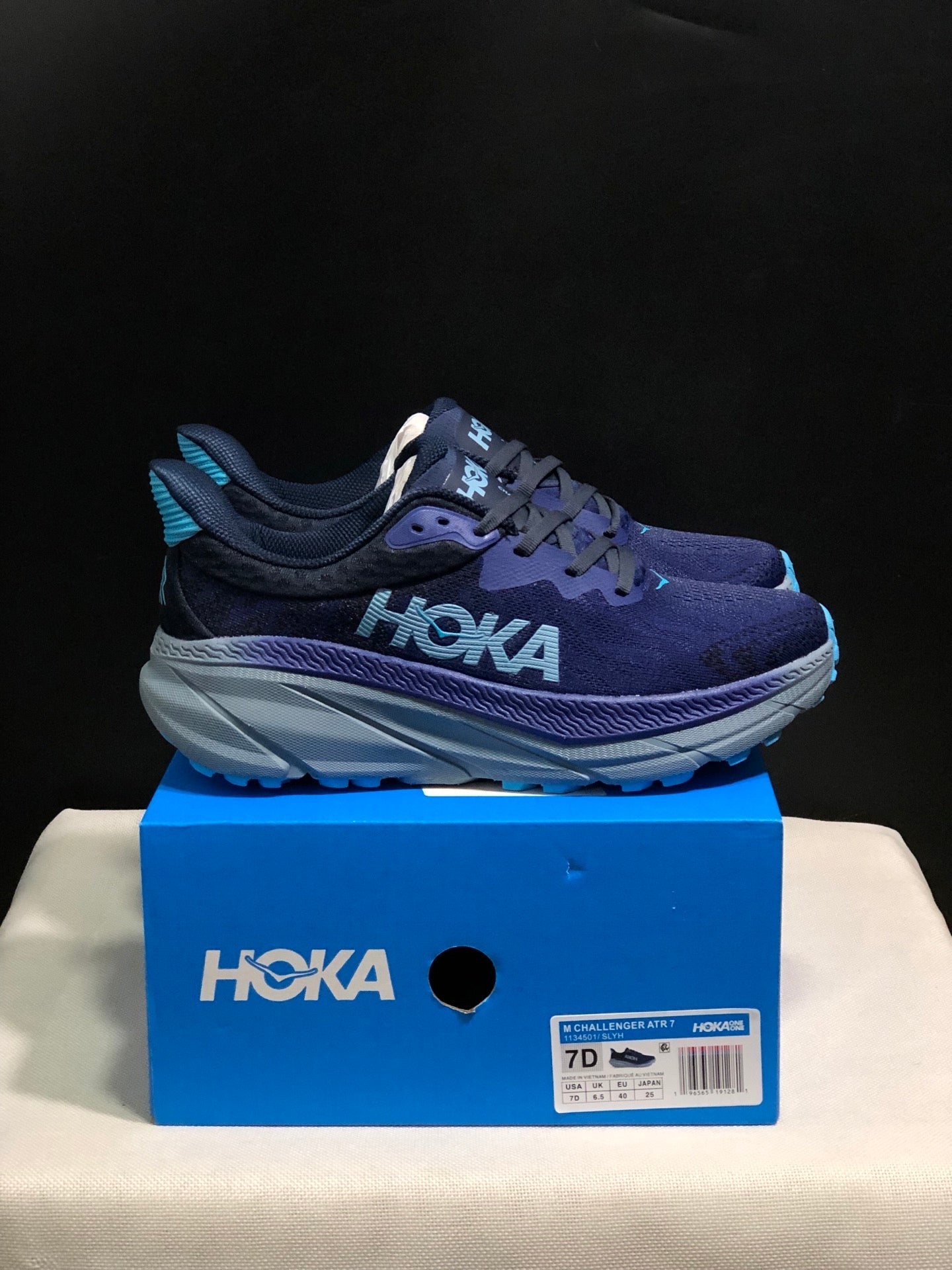 HOKA ONE ONE Challenger 7