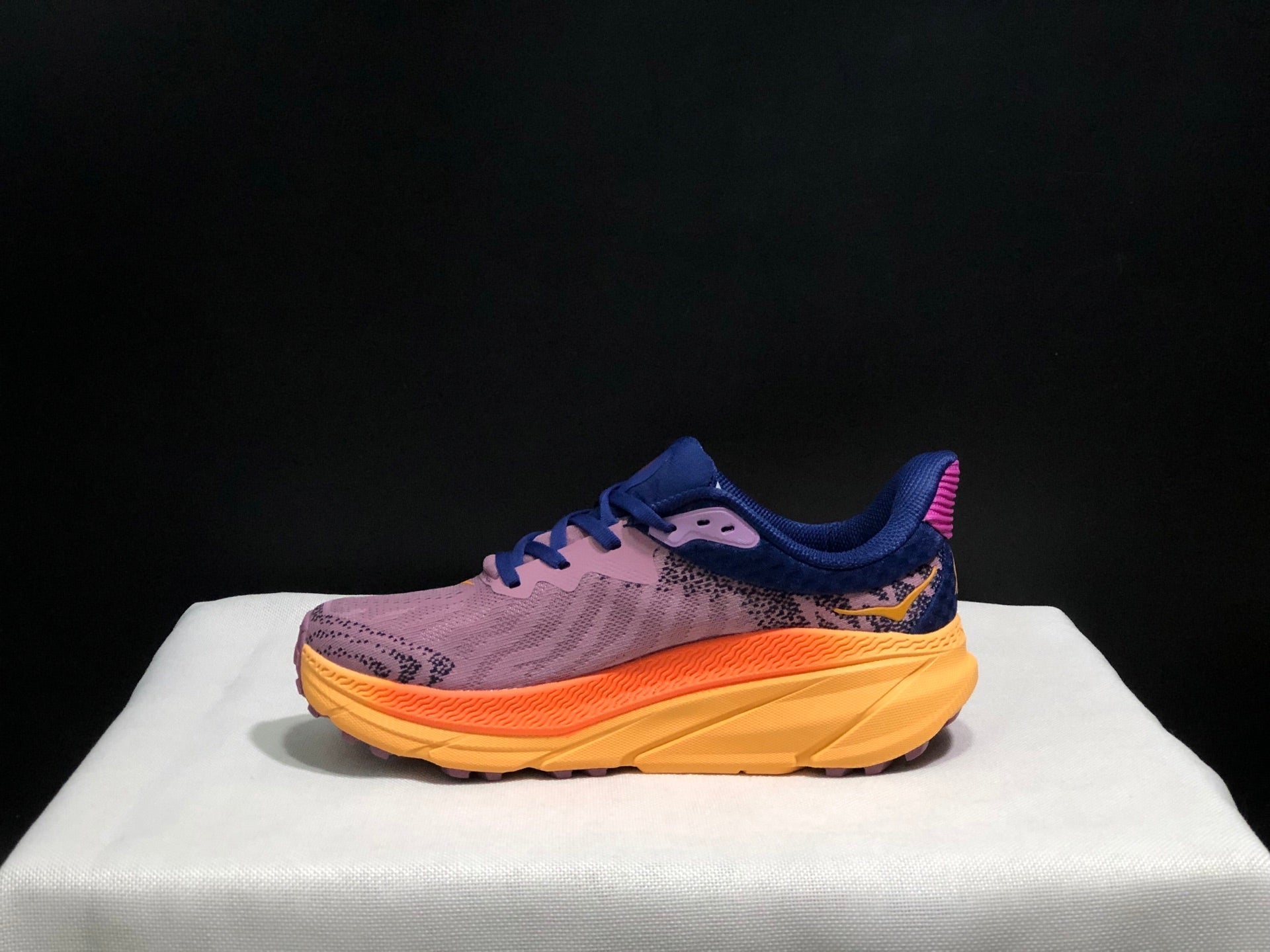 HOKA ONE ONE Challenger 7
