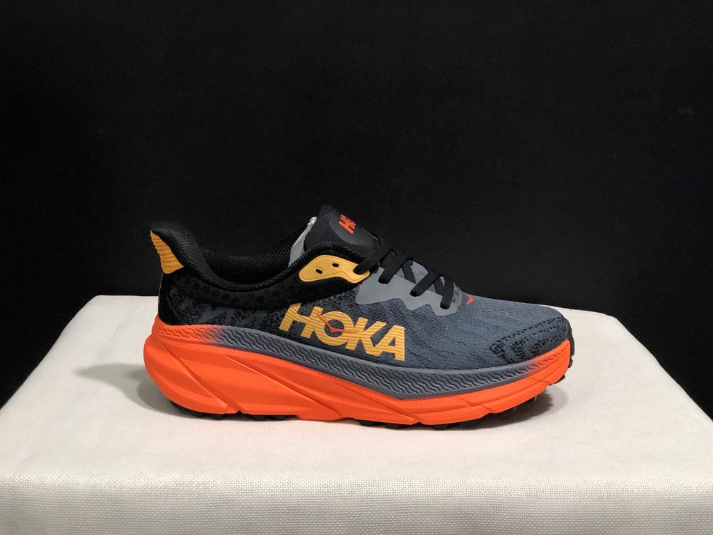 HOKA ONE ONE Challenger 7