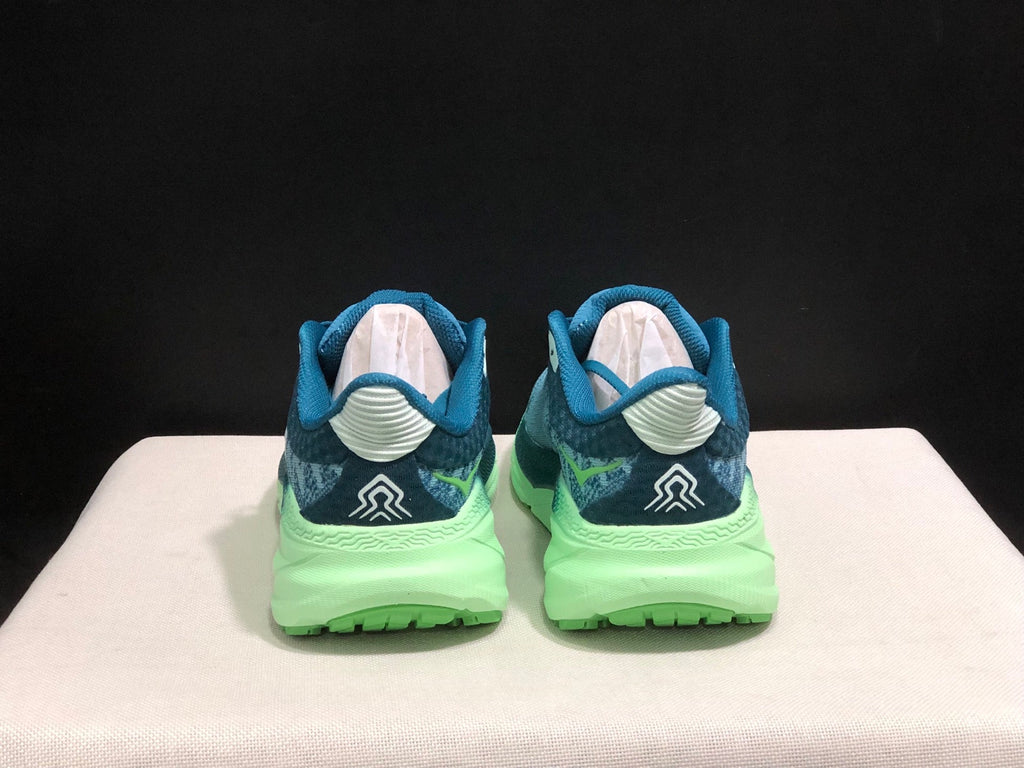 HOKA ONE ONE Challenger 7