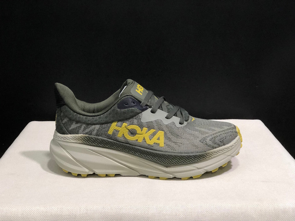 HOKA ONE ONE Challenger 7