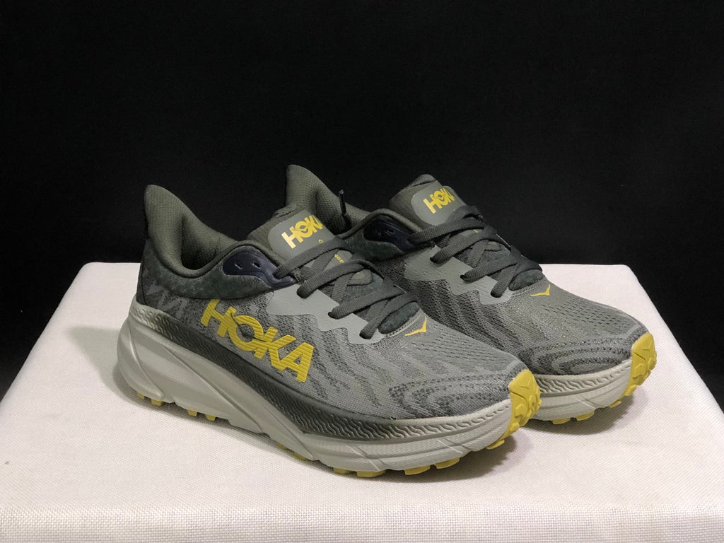 HOKA ONE ONE Challenger 7