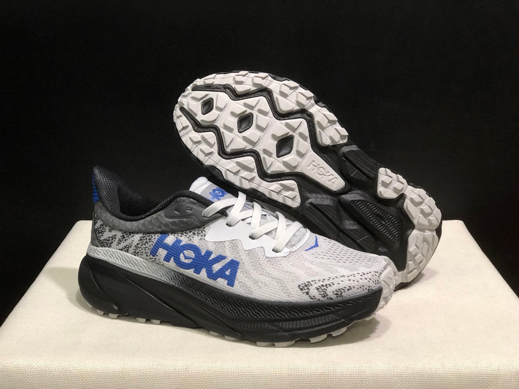 HOKA ONE ONE Challenger 7