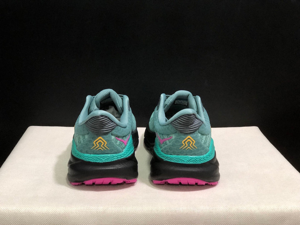 HOKA ONE ONE Challenger 7