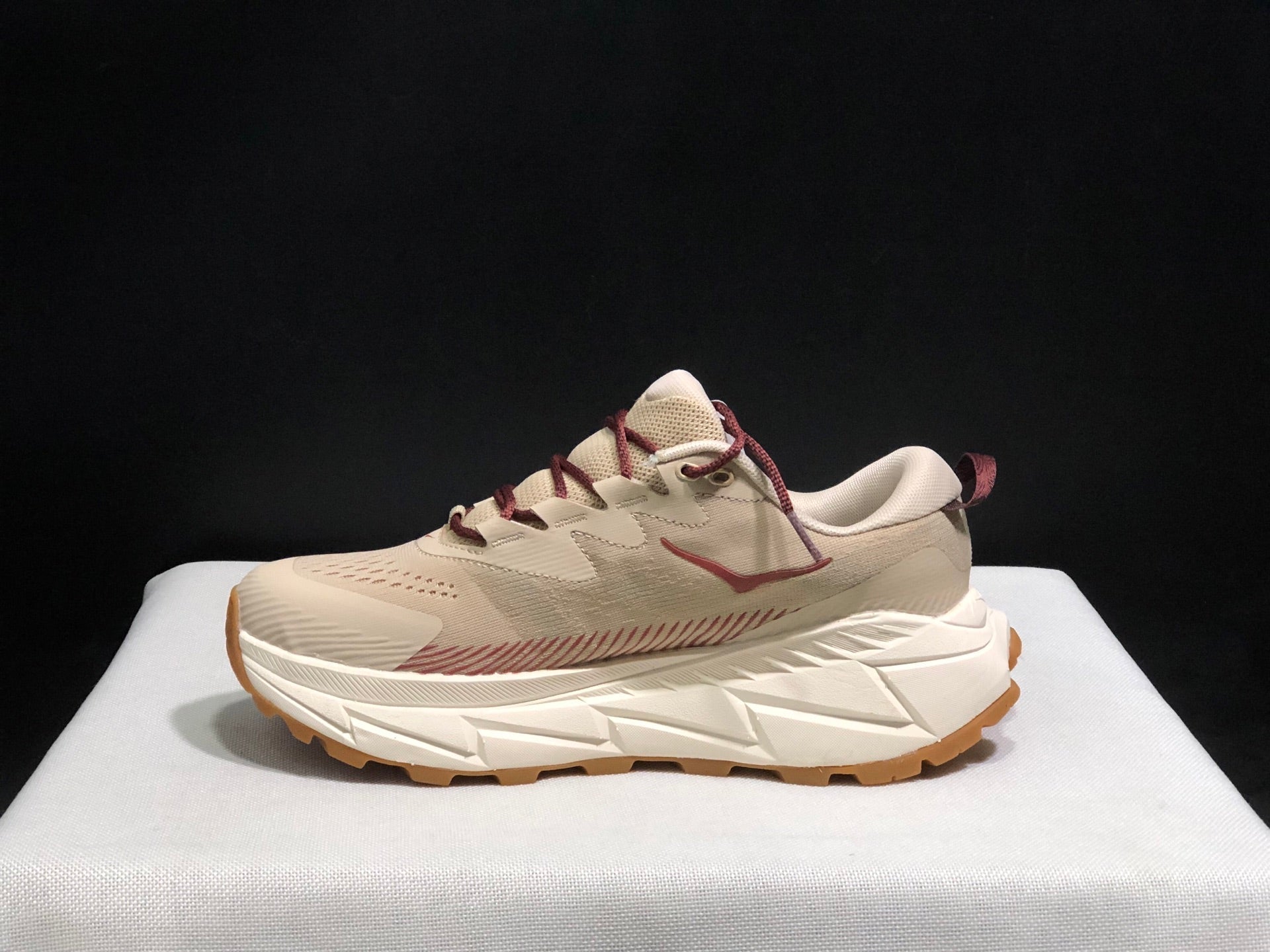 HOKA ONE ONE Skyline Float X