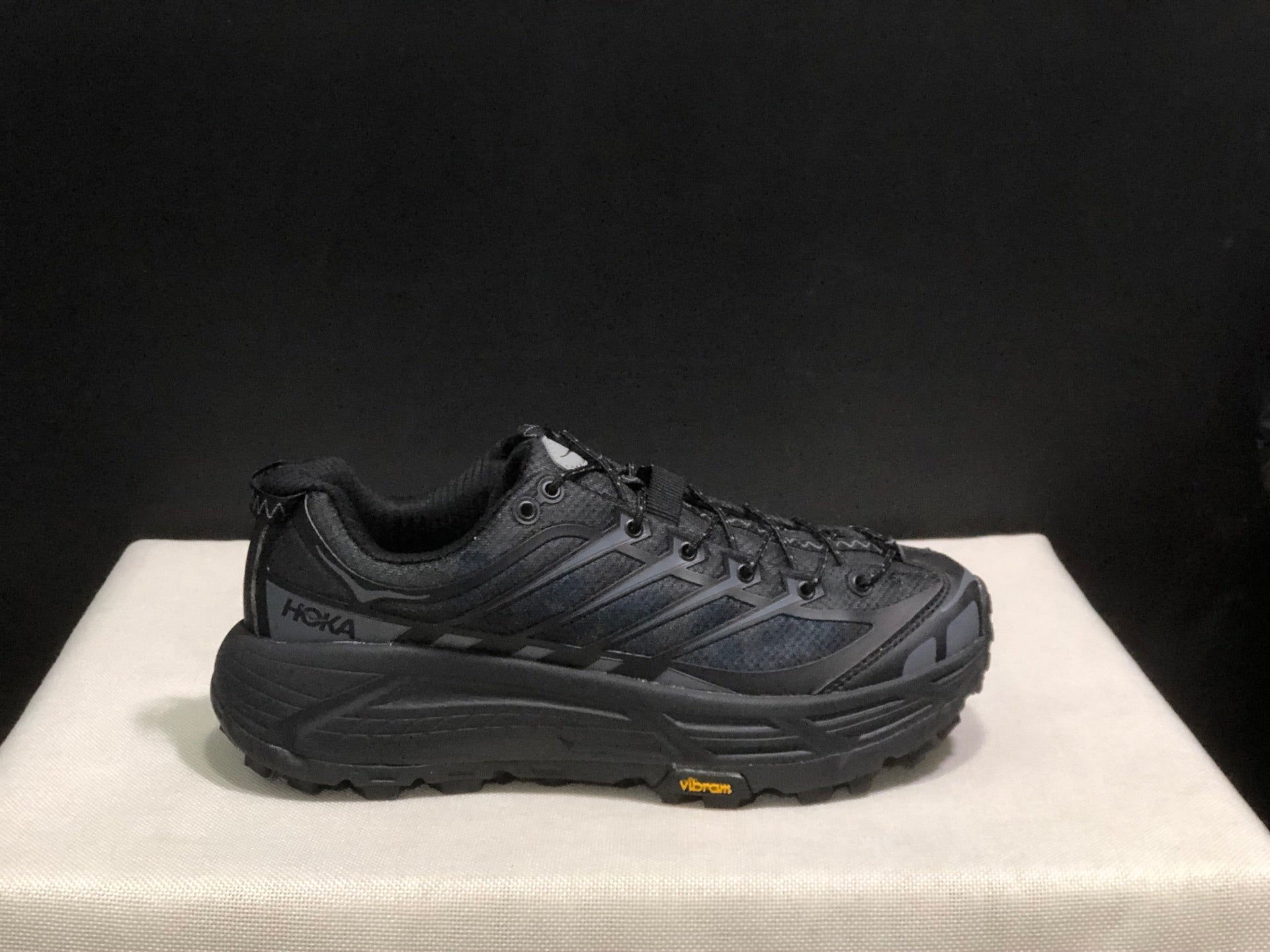 HOKA ONE ONE Mafate three 2