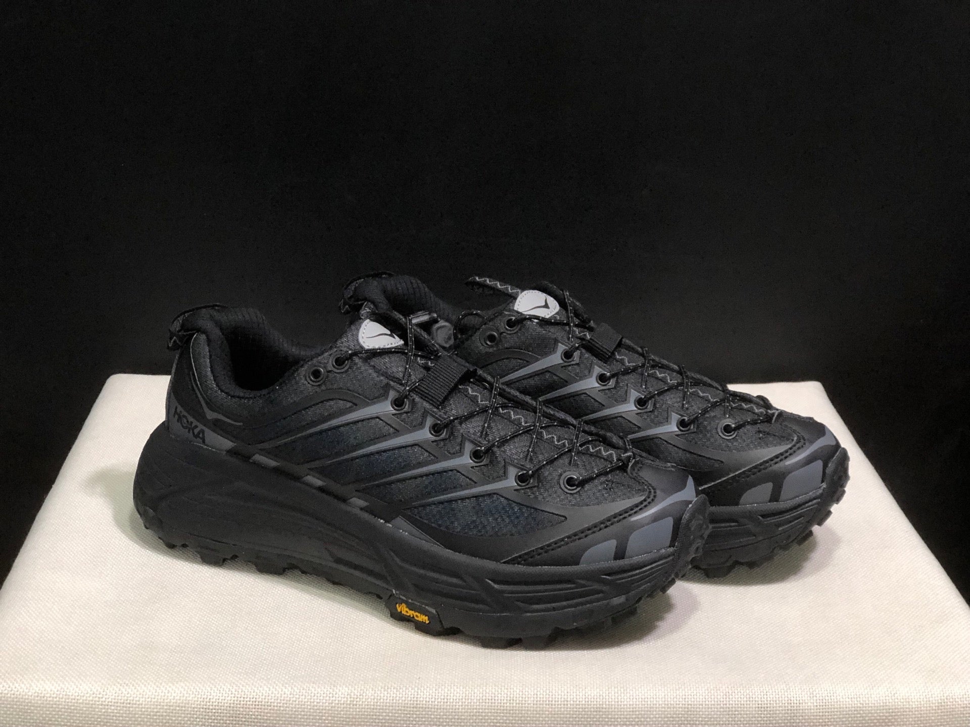 HOKA ONE ONE Mafate three 2